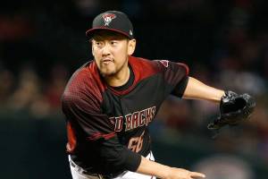 Mariners bring in pitchers Hirano, Chen to bolster depth
