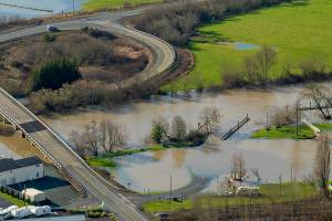 Photos of ‘king tides’ globally show risks of climate change