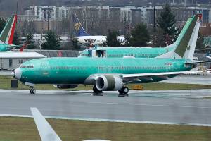 FAA faces dilemma over 737 Max wiring flaw that Boeing missed