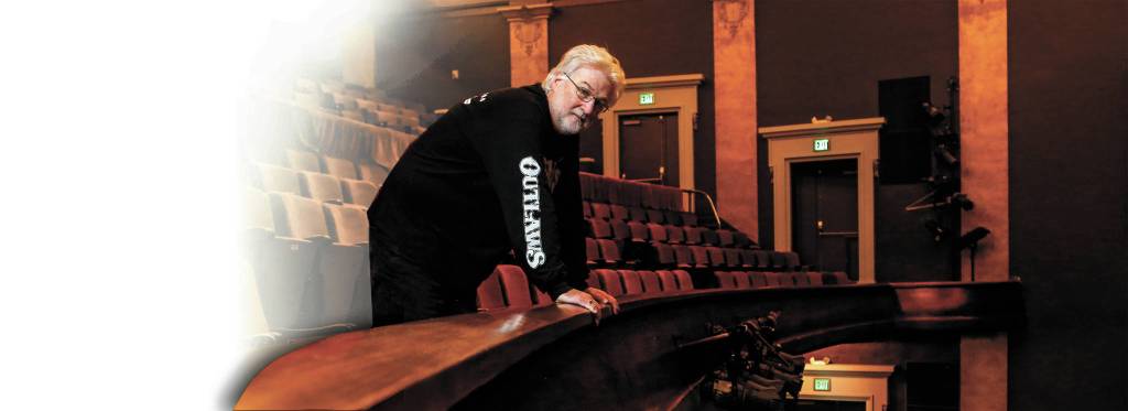 Harmonica legend Lee Oskar rallies to save Everett’s theater