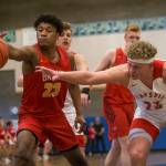 Kamiakins Messiah Jones outreaches Marysville Pilchucks Cameron Stordahl for the ball during the game against Kamiakan on Saturday, Feb. 29, 2020 in Shoreline, Wa. (Olivia Vanni / The Herald)