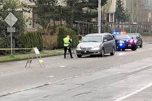 Teen girl hurt after vehicle collision near Edmonds college