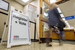 Sanders and Biden are in a dead heat in Washington’s primary