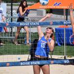 Glacier Peak alum braves Boise cold, plays beach volleyball