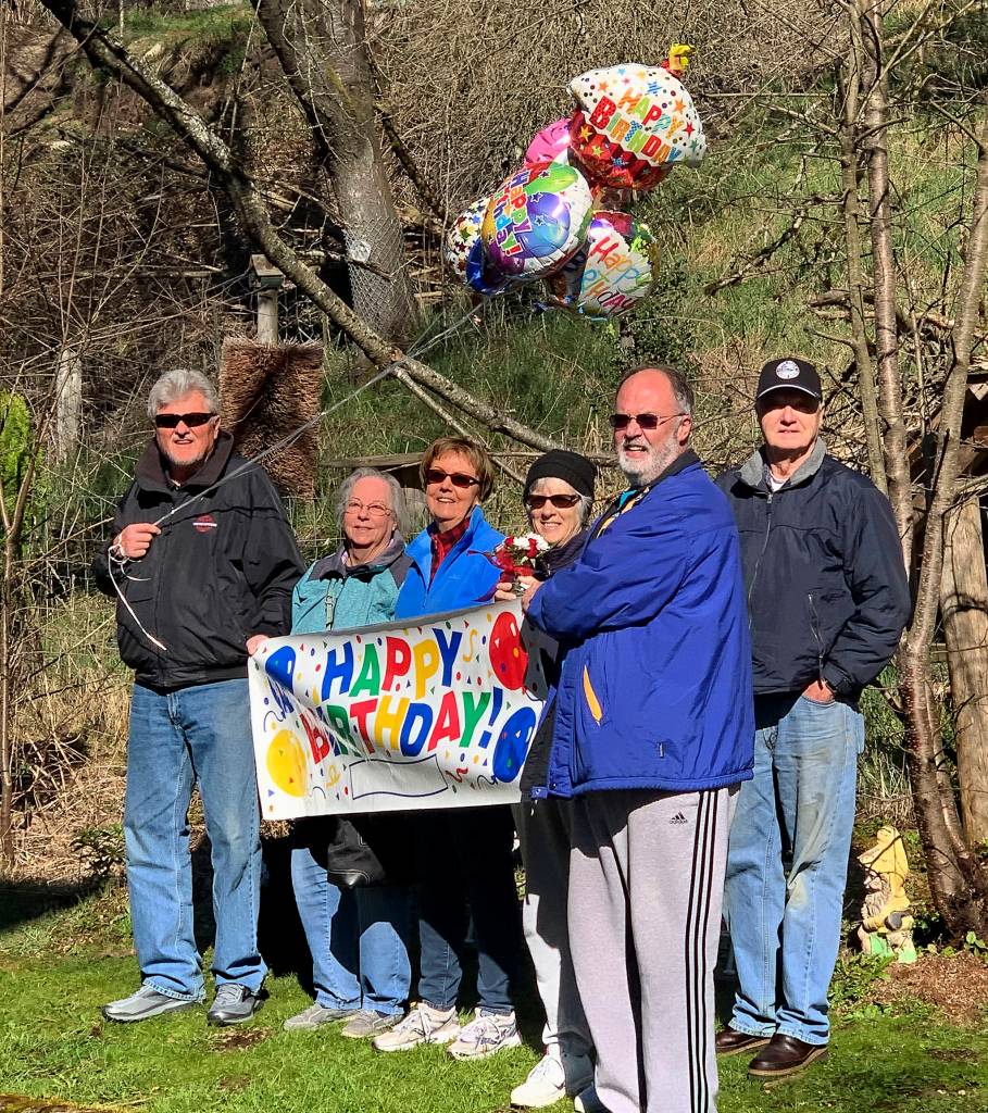 Carolyn Rosss children and their spouses are, from left, Jeff Skodje, Nancy Ross, Cathy Skodje, Robin Ross, Jeff Ross and Rick Ross.