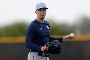 Shorewood alum Snell: ‘I’m not playing unless I get mine’