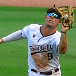 Mariners stick to college talent on final day of draft