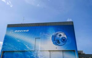 Boeing tried to amend bid after guidance from NASA official