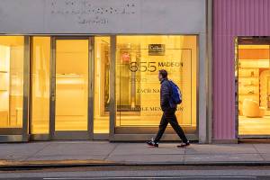 Washington travelers to Northeast states are told to isolate