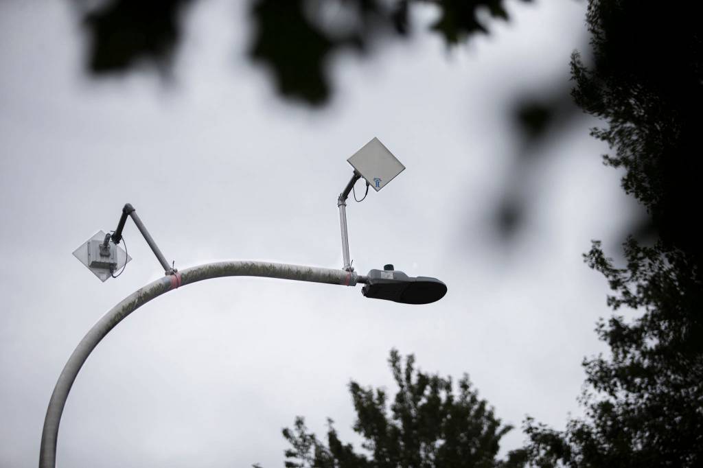 Wireless transmitters that send traffic data to the citys traffic management center can be seen on the corner of Hardeson Road and 75th Street SW on Thursday in Everett. (Olivia Vanni / The Herald)