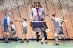 Actress tries to stay positive as virus keeps her off stage