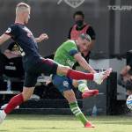 Sounders give up 2 late goals in loss to Fire