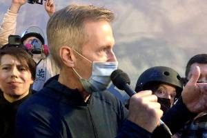 Portland’s mayor tear-gassed by US agents as protest rages