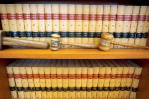 Hundreds become lawyers in Washington without bar exam