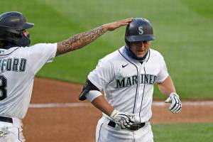 Mariners hold off Angels to snap losing skid