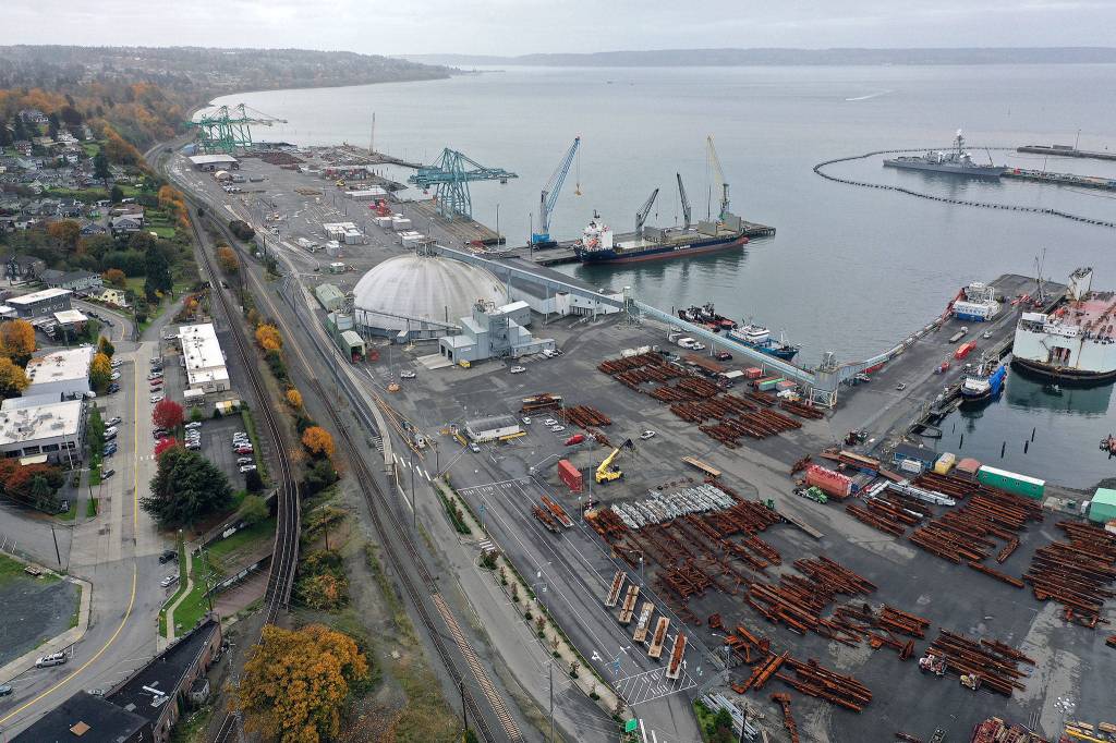 The Port of Everett, looking toward the South Terminal. (Chuck Taylor / The Herald)