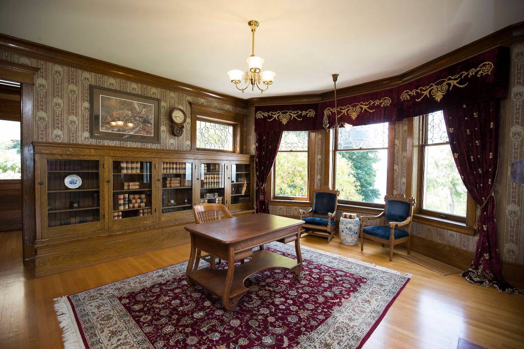 The library room in the Rucker Mansion. (Andy Bronson / The Herald)