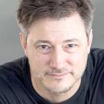 Doug Fahl will play Flan Kittregdge in Red Curtains live-stream performance of Six Degrees of Separation.