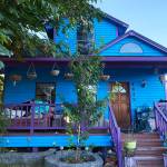 We found a pretty blue house in South Everett. (Sue Misao / The Herald)