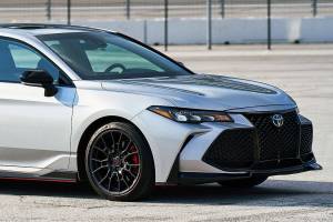 New TRD trim brings sweet sound to 2020 Toyota Avalon group