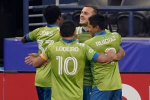 Sounders set club record in rout of Earthquakes