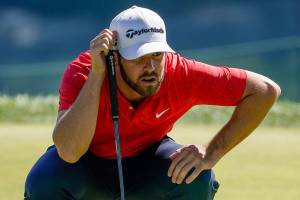California cool, Wolff takes detour to U.S. Open lead