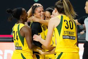 Clark’s buzzer-beat lifts Storm over Lynx in Game 1