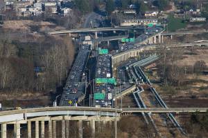 Looking east toward the U.S. 2 trestle as cars begin to backup on Thursday, March 1, 2018 in Everett, Wa. The aging westbound span needs replacing and local politicians are looking to federal dollars to get the replacement started. (Andy Bronson / The Herald)