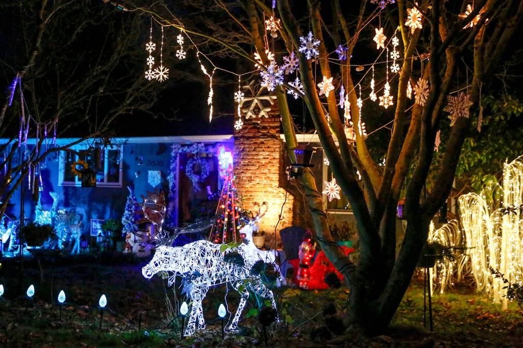 Brandi Smith says her family enjoys driving around to see the holiday lights, and she wants to share that tradition with the community. (Kevin Clark / The Herald)