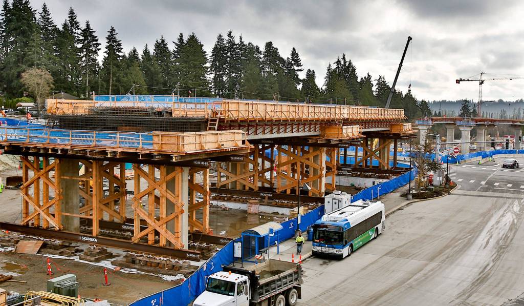 Construction in Mountlake Terrace of a light rail extension to Lynnwood. (Kevin Clark / The Herald)