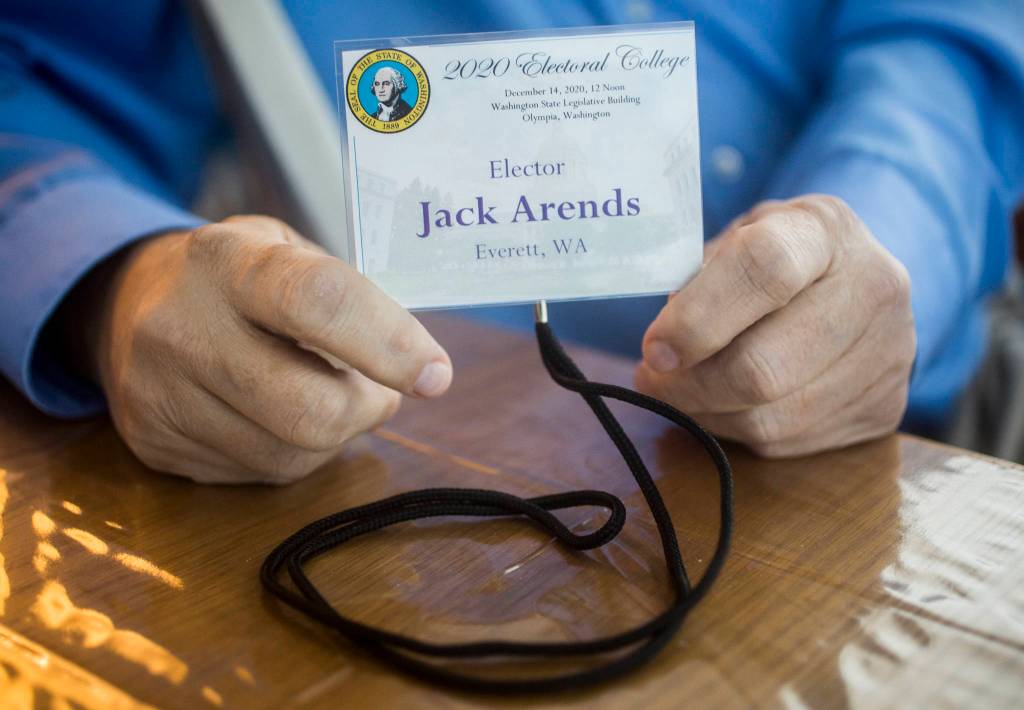 Jack Arends with his elector badge. (Olivia Vanni / The Herald)