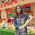 Rue Clers stores make picnic-shopping fun in Paris. (Rick Steves Europe)