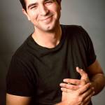 Justin Rupple won Dana Carveys TV competition First Impressions.