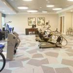 Recognizing the importance of fitness to overall health, Quail Park amenities include a gym with eight-piece senior-oriented HUR equipment.