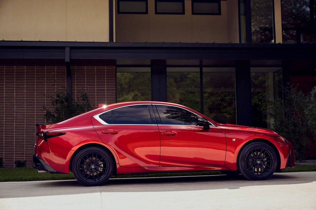 The Infrared premium paint color is exclusive to the Lexus IS 350 F Sport model. (Manufacturer photo)