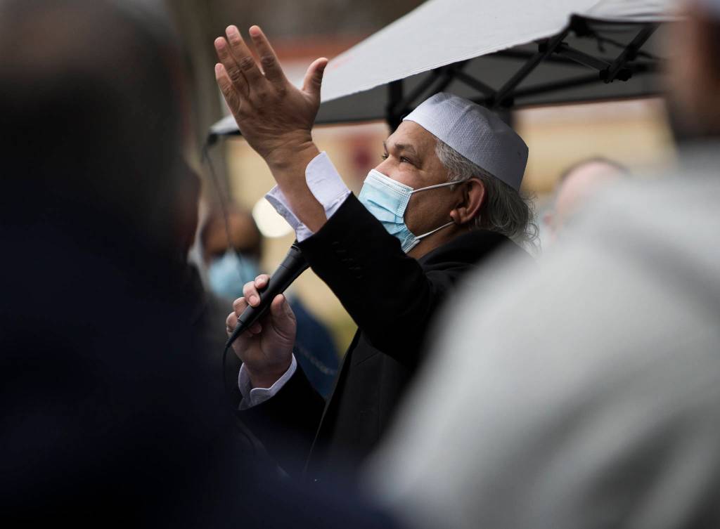 Riaz Khan, who helped plan and promote the Islamic Center of Mukilteo, speaks at the groundbreaking Saturday. (Olivia Vanni / The Herald)