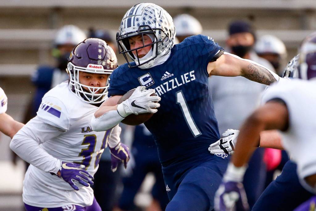 Glacier Peak senior Ryan Black ran for 348 yards and three long touchdowns. (Kevin Clark / The Herald)