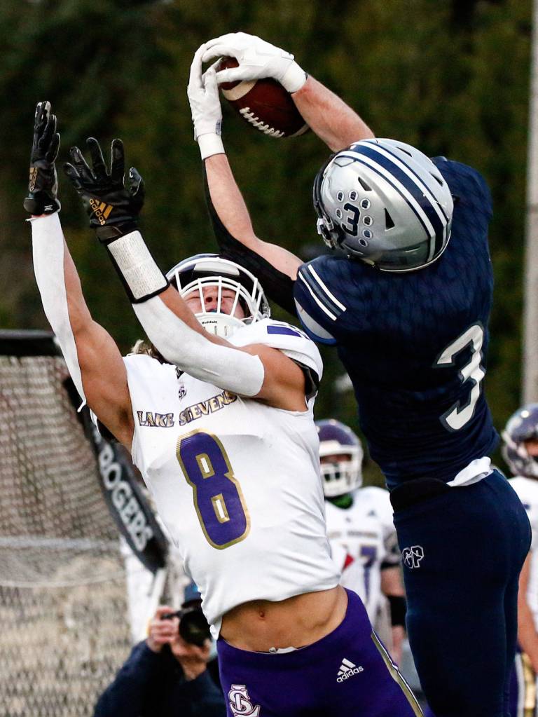 The season-finale showdown between a pair of unbeaten Wesco 4A rivals of Lake Stevens and Glacier Peak Thursday night at Veterans Memorial Stadium in Snohomish on April 1, 2021. (Kevin Clark / The Herald)