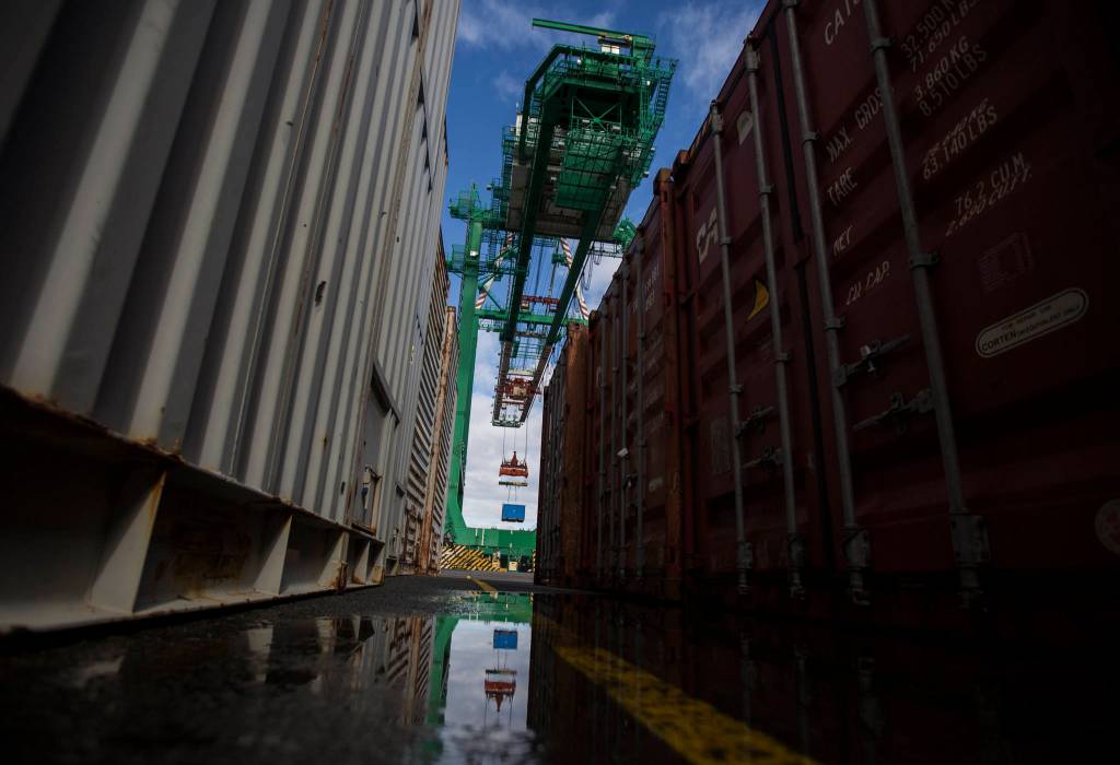 A piece of cargo is offloaded at the South Terminal of the Port of Everett on Thursday. (Olivia Vanni / The Herald)