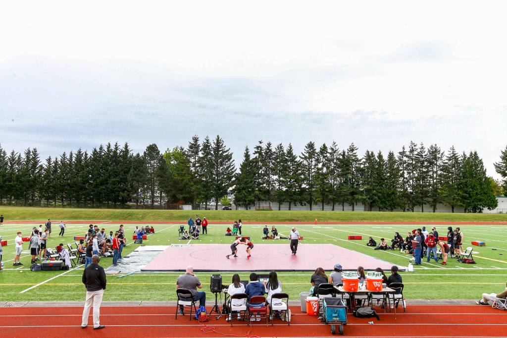 Kamiak and Cascade meet in an outdoor dual meet on Wednesday afternoon at Cascade High School in Everett. Kamiak won 43-42 on forfeit criteria. (Kevin Clark / The Herald)