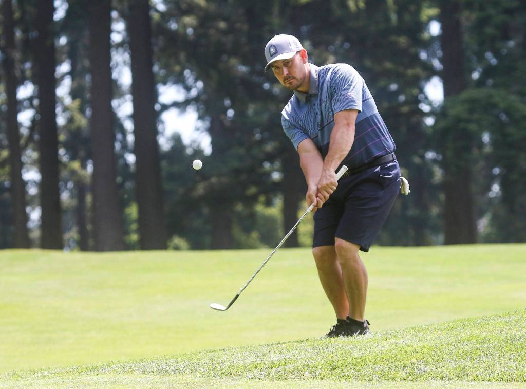 Dominic VanDaveer tees off during the final round of the Snohomish County Amateur golf tournament held at the Everett Golf & Country Club on Monday, May 31, 2021 in Everett, Washington. (Andy Bronson / The Herald)