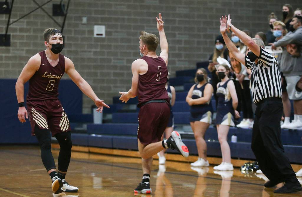 Lakewoods Shae Dixon (1) is a first-team All-Area selection. (Andy Bronson / The Herald)