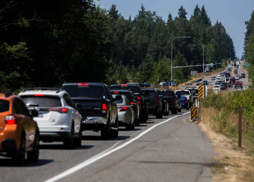 Northbound Highway 9 traffic like this Friday afternoon led the state to change signal timing and lengthen turn lanes to alleviate some of the congestion. (Olivia Vanni / The Herald)