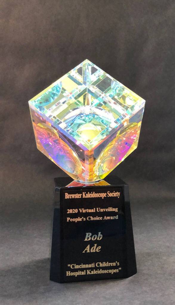 Bob Ade of Lynnwood received the “People’s Choice Award” from the international kaleidoscope organization The Brewster Society. (Submitted photo)