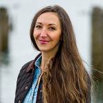Edmonds native and author Nova McBee at Brackets Landing Park on Friday, April 9, 2021 in Edmonds, Wa. (Olivia Vanni / The Herald)