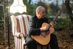 Damon Buxton and Andre Feriante (not shown) will livestream back-to-back concerts on Oct. 2 to benefit the Tim Noah Thumbnail Theatre via Facebook. (Kyle Cassidy)