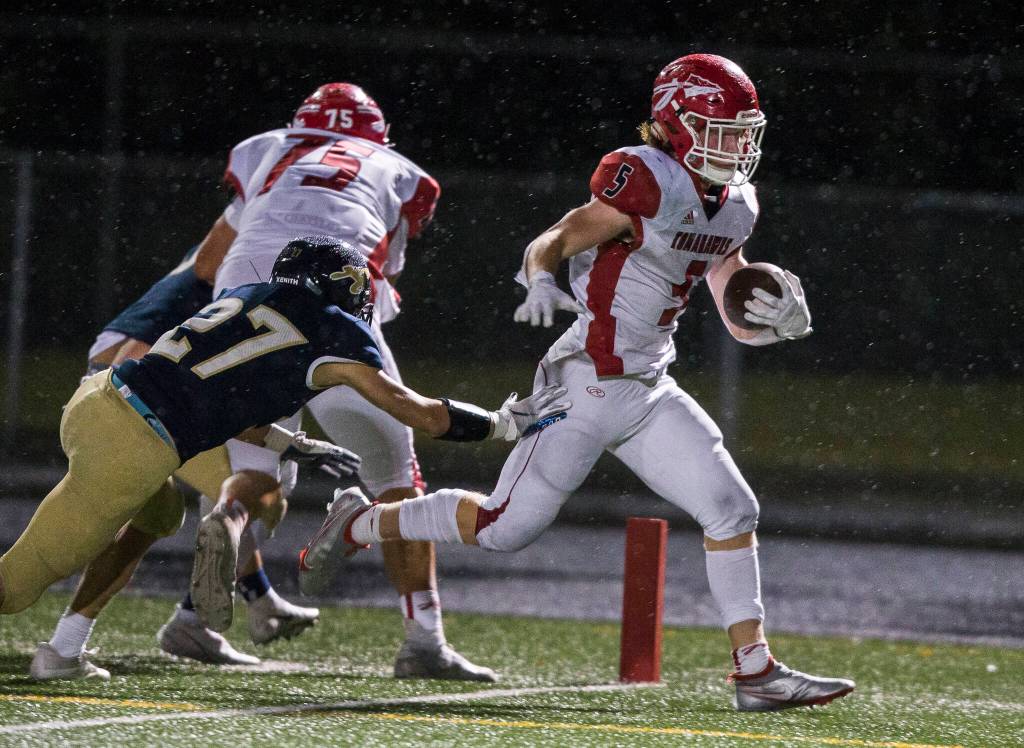 Dylan Carson and Marysville Pilchuck face Shorecrest in a loser-out Week 9 crossover game. (Olivia Vanni / The Herald)