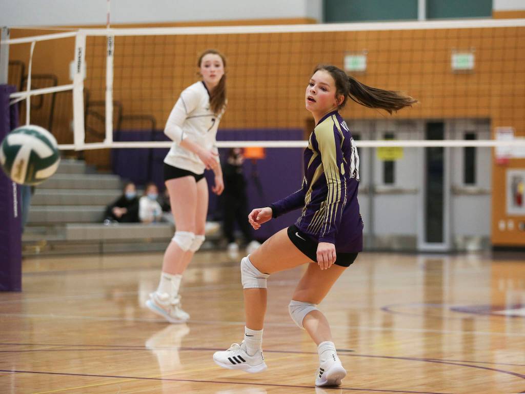 Lake Stevens Alyss Kelly watches the ball go out of bounds. (Andy Bronson / The Herald)