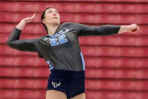 Western Washington's Gabby Gunterman faces SFU during an NCAA Tournament game on Dec. 2, 2021. (Western Washington photo)