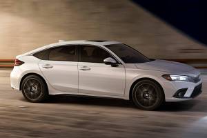 The 2022 Honda Civic Hatchback provides 24.5 cubic feet of cargo space behind the rear seat. (Manufacturer photo)